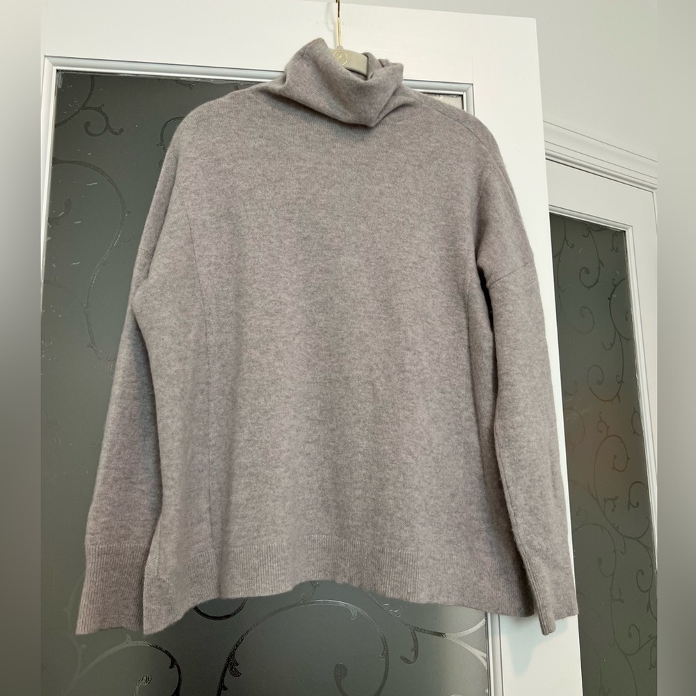 Club Monaco Cashmere Turtleneck Sweater
